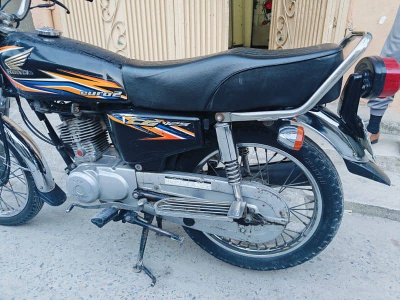 CG Honda 125 Black 3