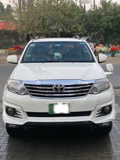 Toyota Fortuner 2016