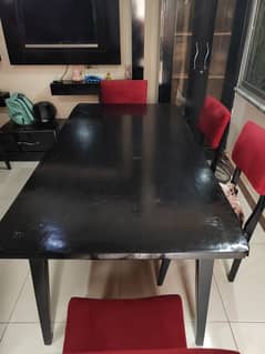 six seater Dining table