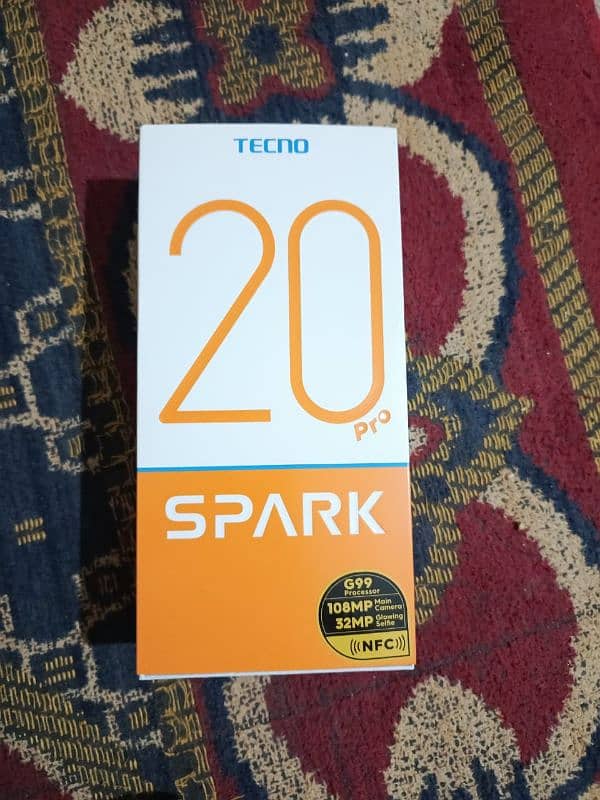 Tecno Spark 20 Pro (8GB+8GB / 256GB) 5