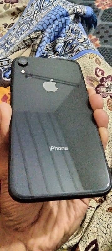 Iphone XR non PTA 10/10 Condition Water proof 5