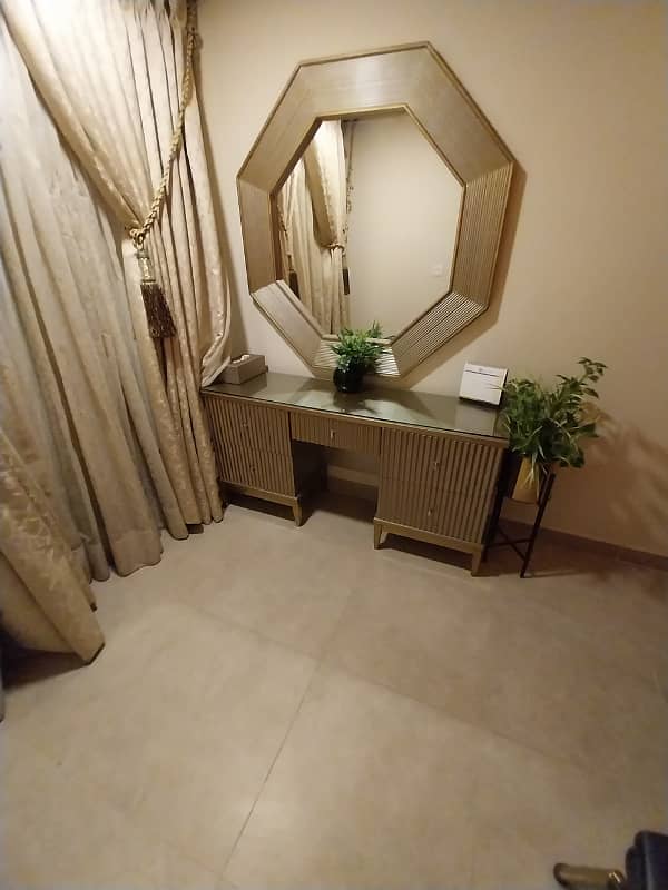 Only Short Time 2 Bedroom Fully Furnished In Coral Tower In Emaar Only Short Time 8