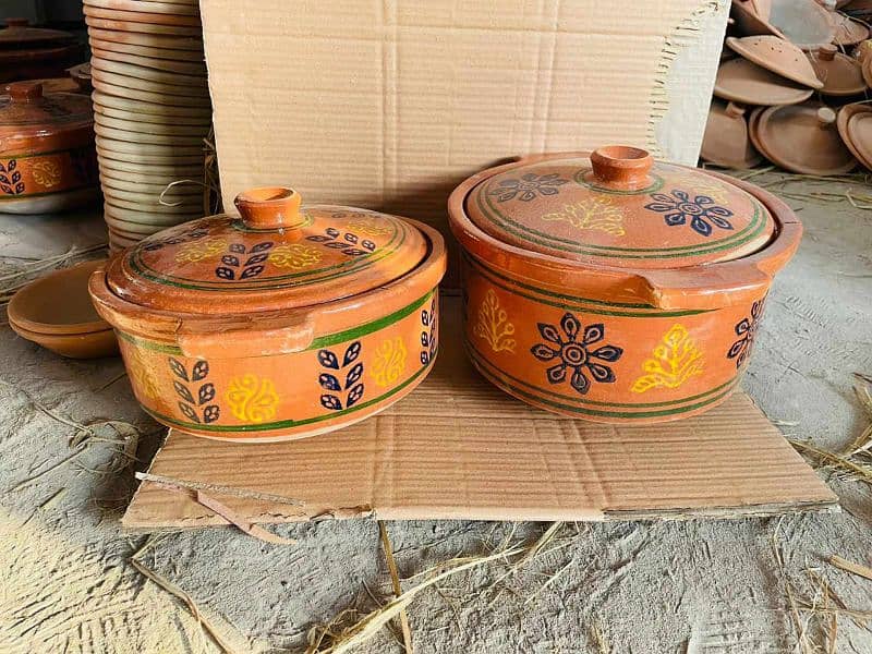 Clay Pots All Items. 3