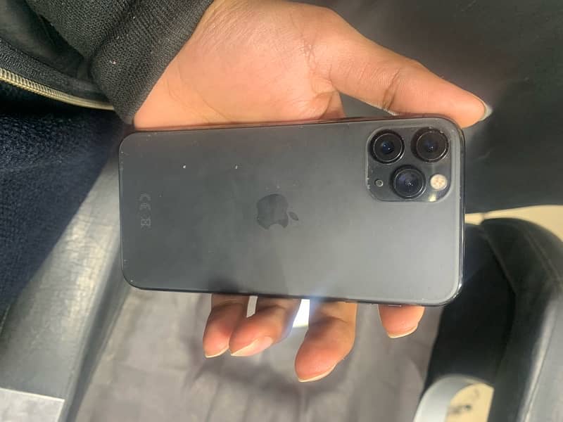 iphone 11 pro 0