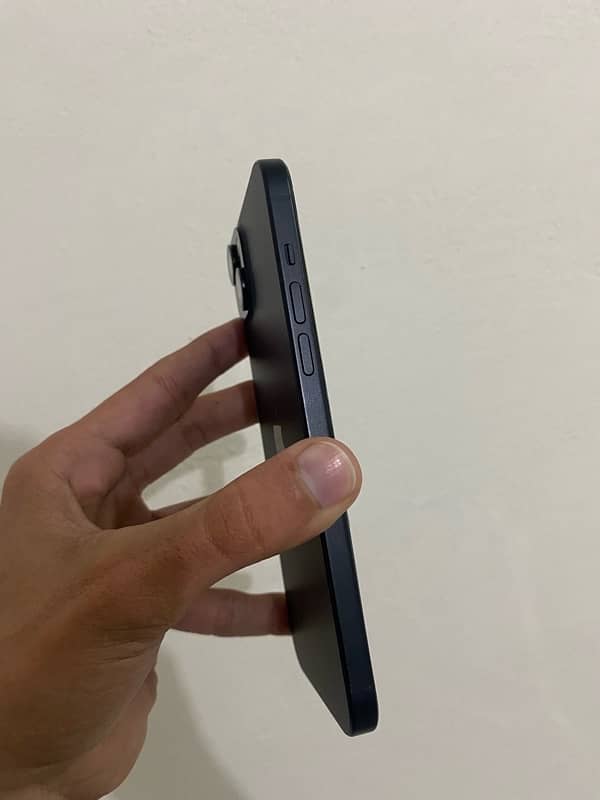 iPhone 15 Plus non pta 5