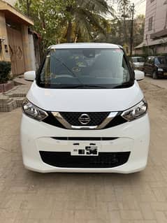 Nissan Dayz 2021 (3.5 Grade) Same Mira Alto Move Cultus WagonR Passo