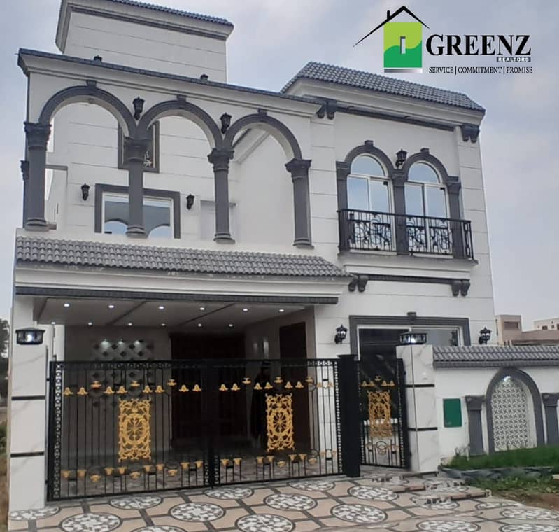 BRAND NEW HOUSE 8 MARLA LOWEST PRICE AVAILABLE FOR SALE IN BAHRIA ORCHARD LAHORE 0