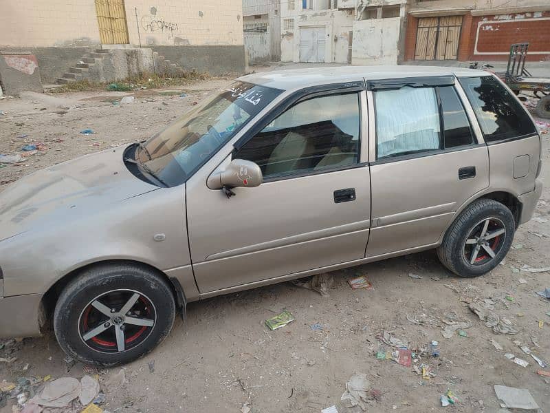 Suzuki Cultus 2016 1