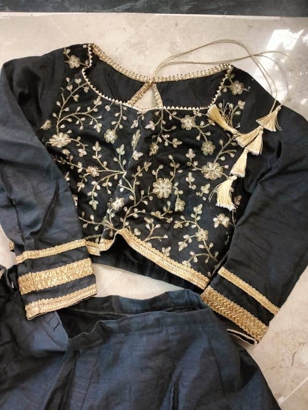 beautiful lehnga choli suits available 2