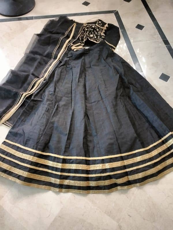 beautiful lehnga choli suits available 3