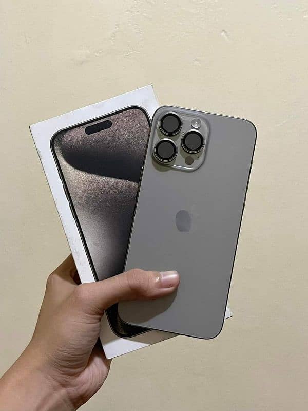 IPhone 15 Pro Max Natural Titanium JV 0