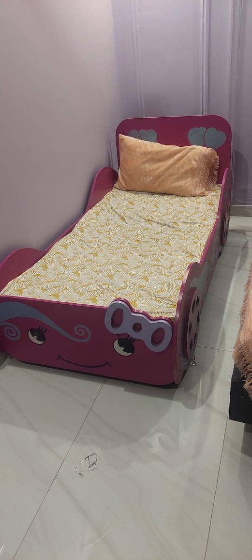 Kids Bed Excellent Condition 4