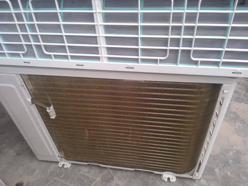 1 ton 1,5 ton 2 ton inverter non inverter slightly used acsale 1