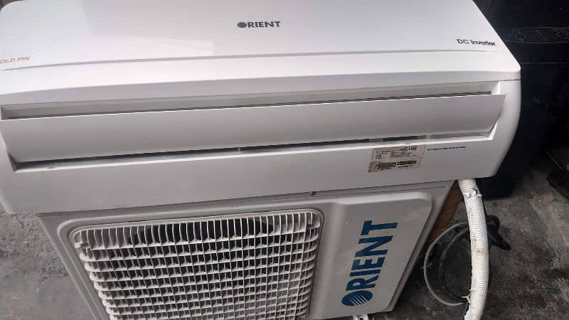1 ton 1,5 ton 2 ton inverter non inverter slightly used acsale 12