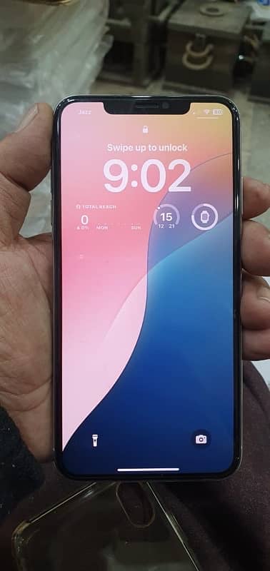 i phone xs mas 512 gb white colour 10