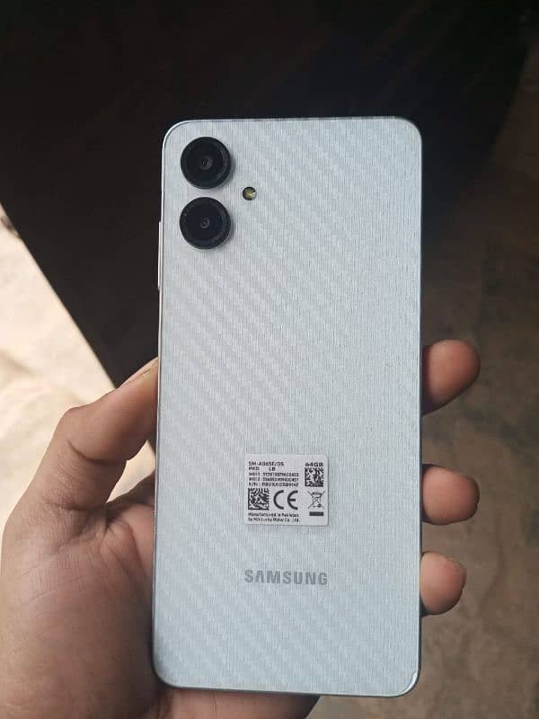 Samsung A06 new condition 0