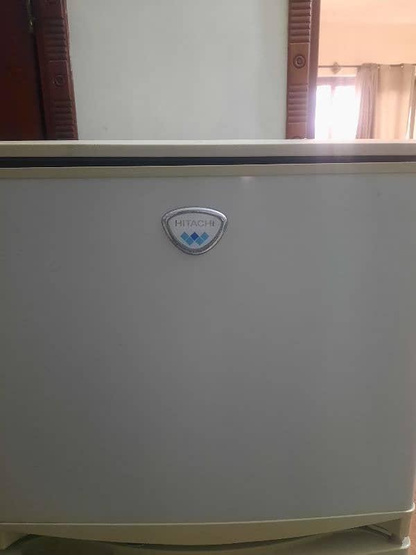 HITACHI japni Fridge For sale 2