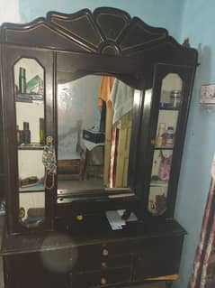 showcase and dressing table