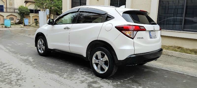 Honda Vezel 2013 10