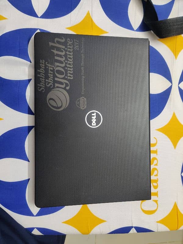 Dell Vostro 14 Core I7 7th Generation 8 GB RAM 256 GB SSD 1