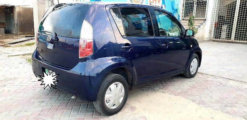 Toyota Passo 2004 punjab reg 1300cc variant 4