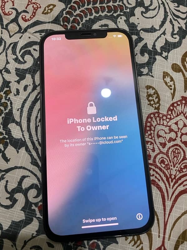 iphone 12 pro max icloud locked 1