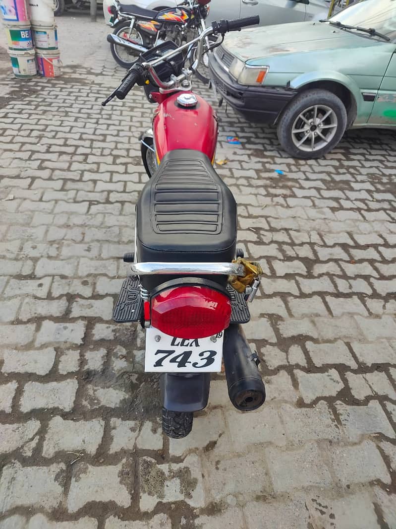 Honda CG 125 2019 5