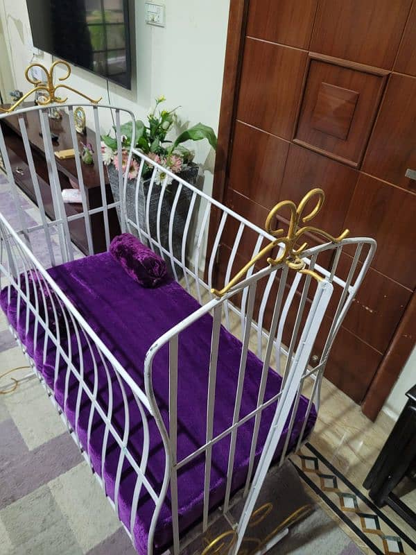 Baby Cradle For Sale 0