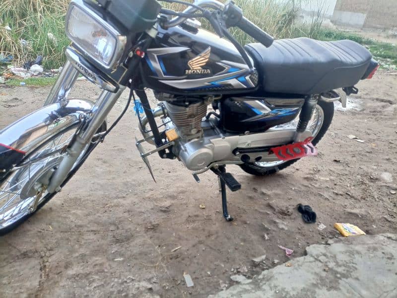 Honda 125 Good condition 10/10 2