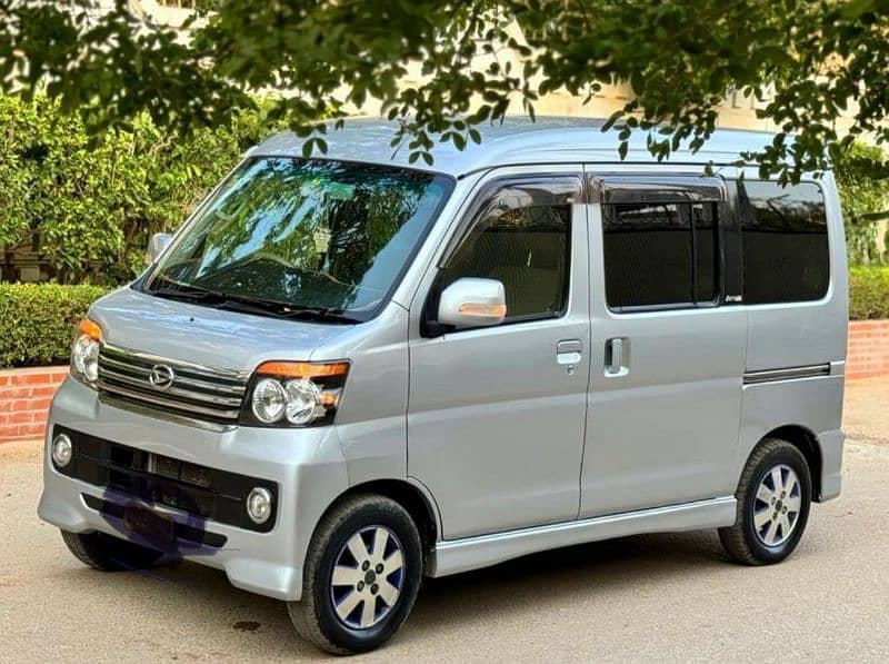 Daihatsu Atrai Wagon 2013 0