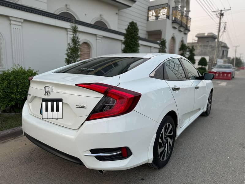 Honda Civic VTi Oriel Prosmatec 2016 4