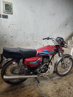 Honda 125 1996 model location daroga wala Lahore