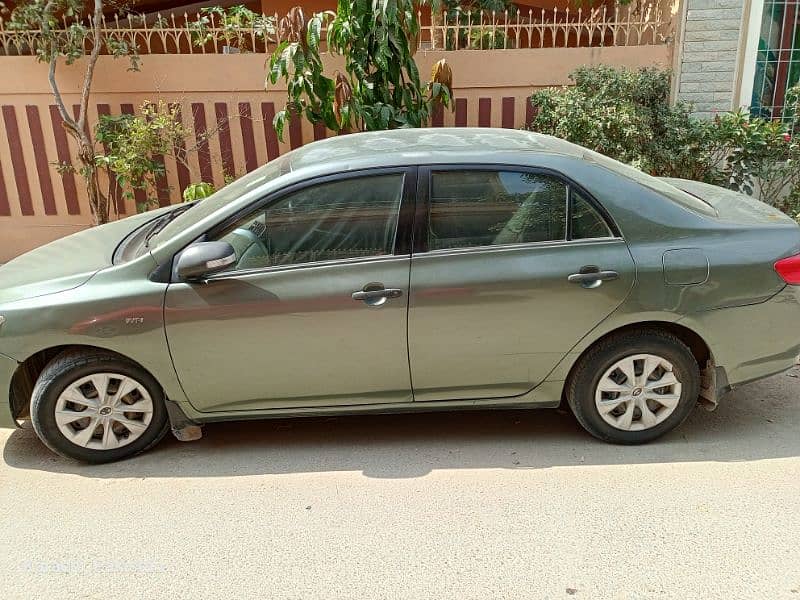 Toyota Corolla GLI 2010 3