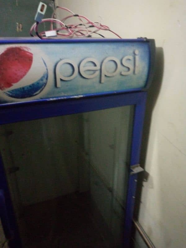 Pepsi Fridge 0