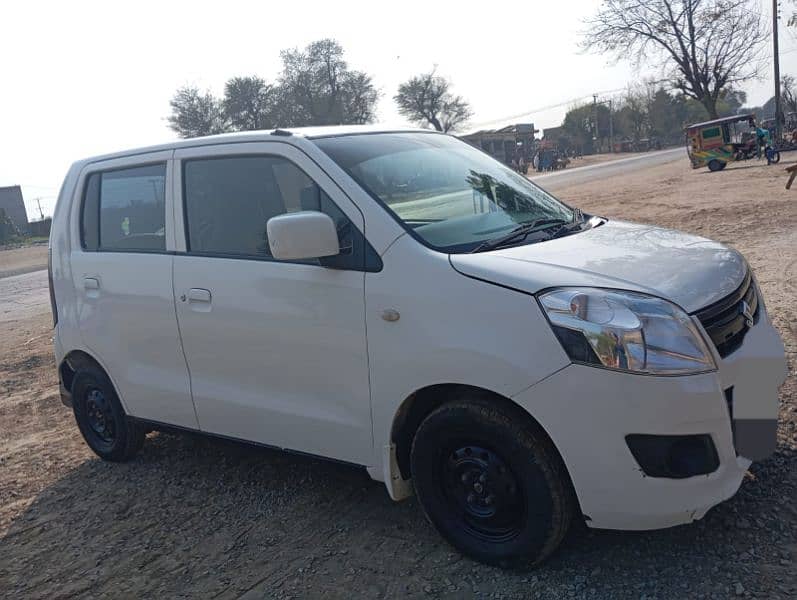 Suzuki Wagon R 2020 1