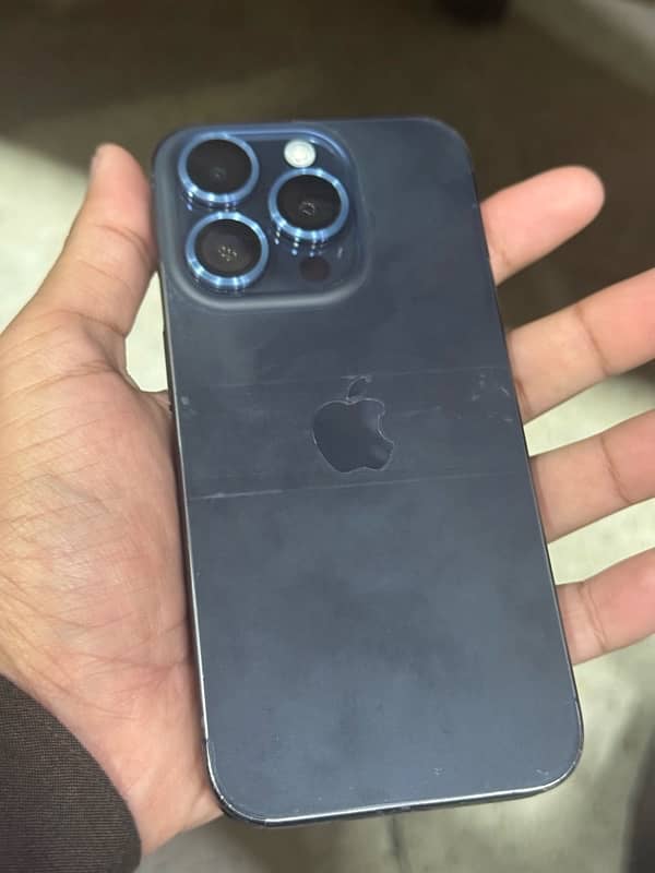 Iphone 15 pro 6