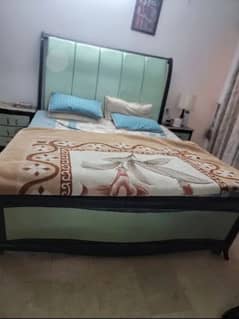 Luxury bed/dressing/side tables 03194106523