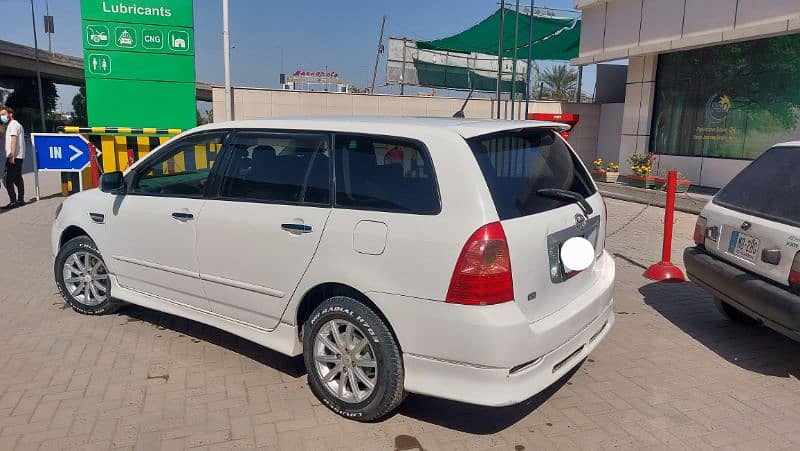 Toyota Corolla Fielder 2005 4