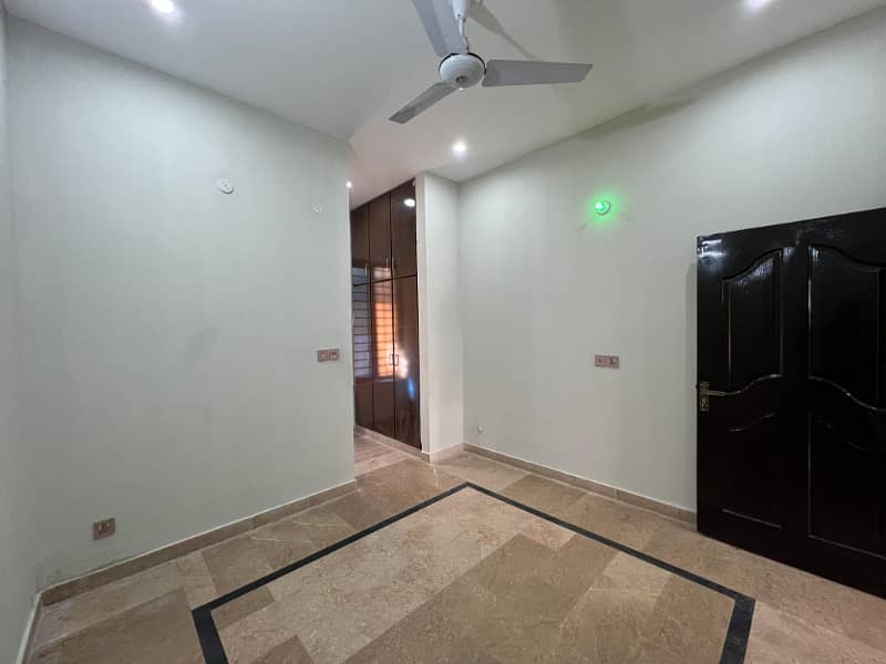 5 Marla ground Portion For Rent In G-14/4 2