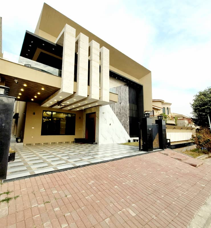 1 kanal luxury house for sale in bahria town phase 5 0