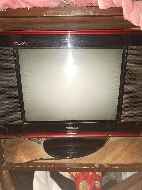 21 inch Solo Company Tv For sale 0