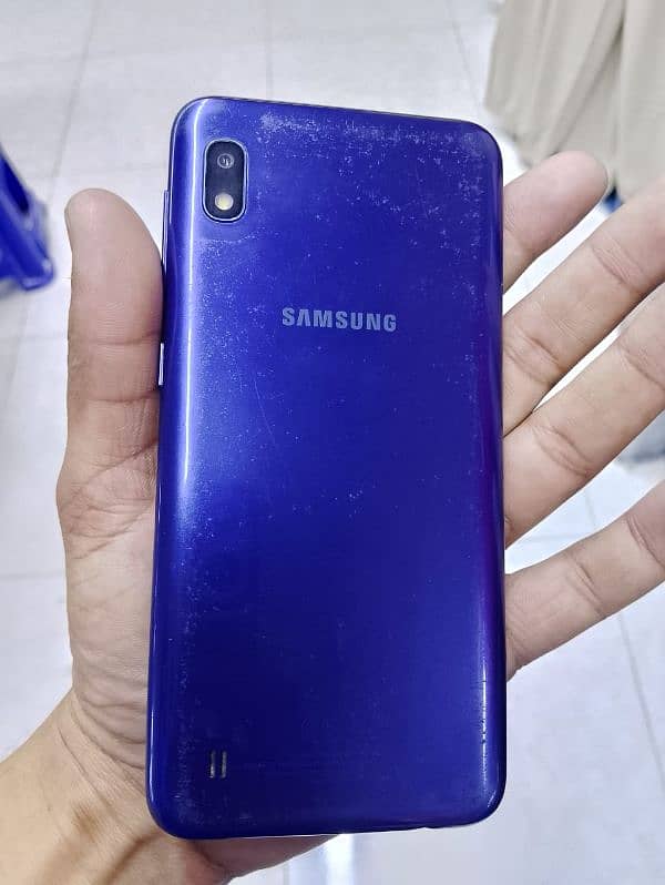 Samsung A10 4