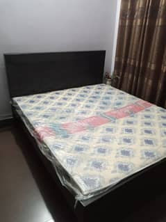 Double bed with matress