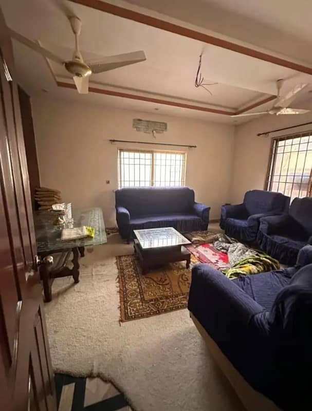 1 Kanal Single Story House For Rent Gulriz 2 Beautiful Location 1