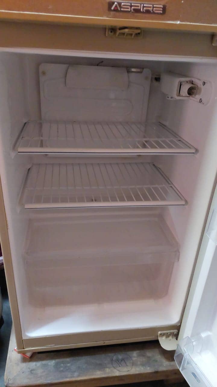 PEL Fridge for Sale in Excellent condition 1