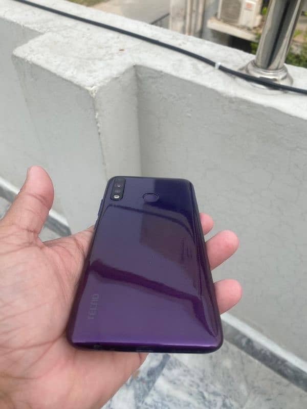 Tecno camon 12 Air with orginal charger 6