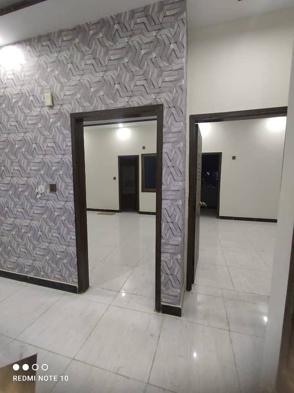 Shamsi Society 3rd Floor 2 Bed DD For Sale With Roof 8