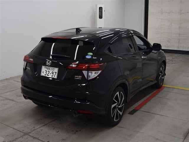 Honda Vezel 2017 10