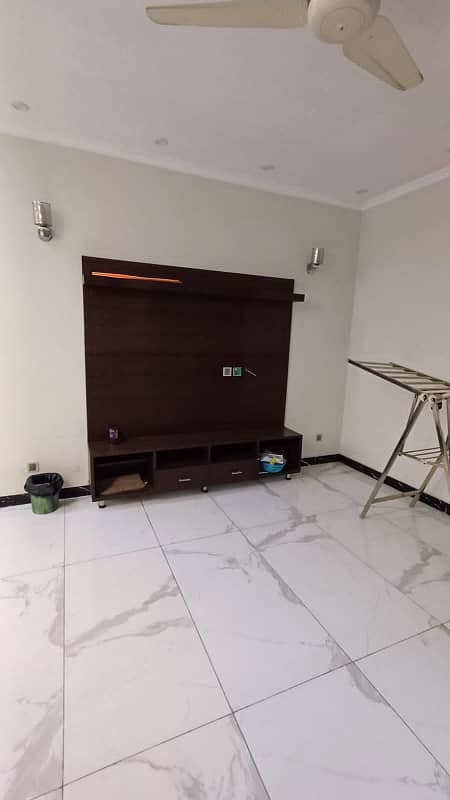 1 Kanal House For Sale In DHA Lahore 16