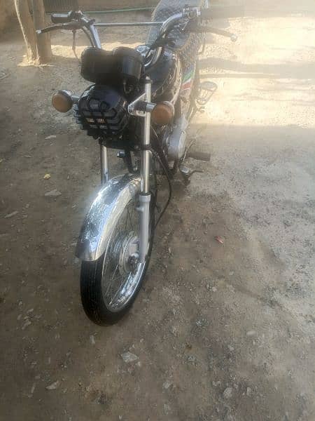 honda 100cc Abbottabad numbr 5